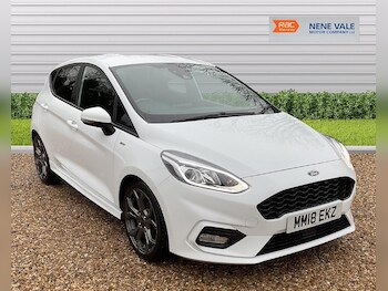 Used Ford Fiesta 2018 for sale - 77280016: Photo