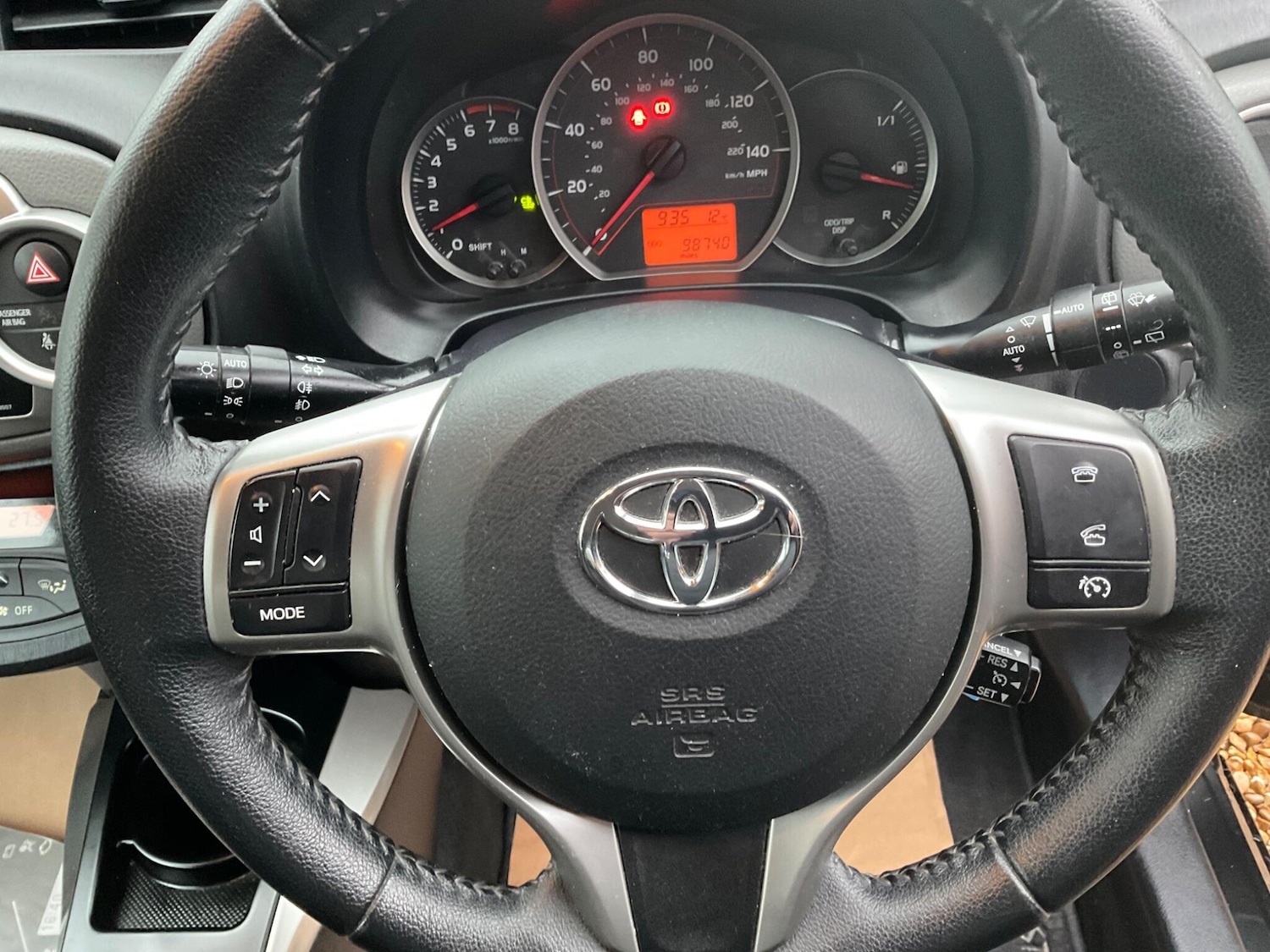 Used Toyota Yaris 2014 for sale - 76886181: Photo 14