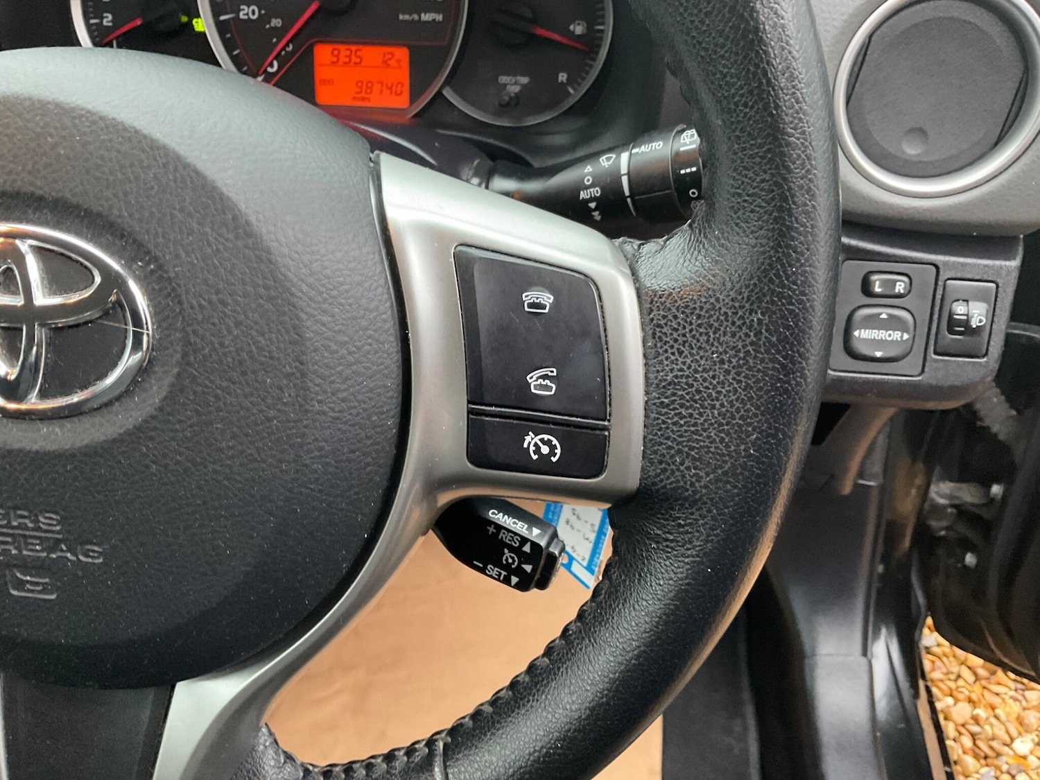 Used Toyota Yaris 2014 for sale - 76886181: Photo 15