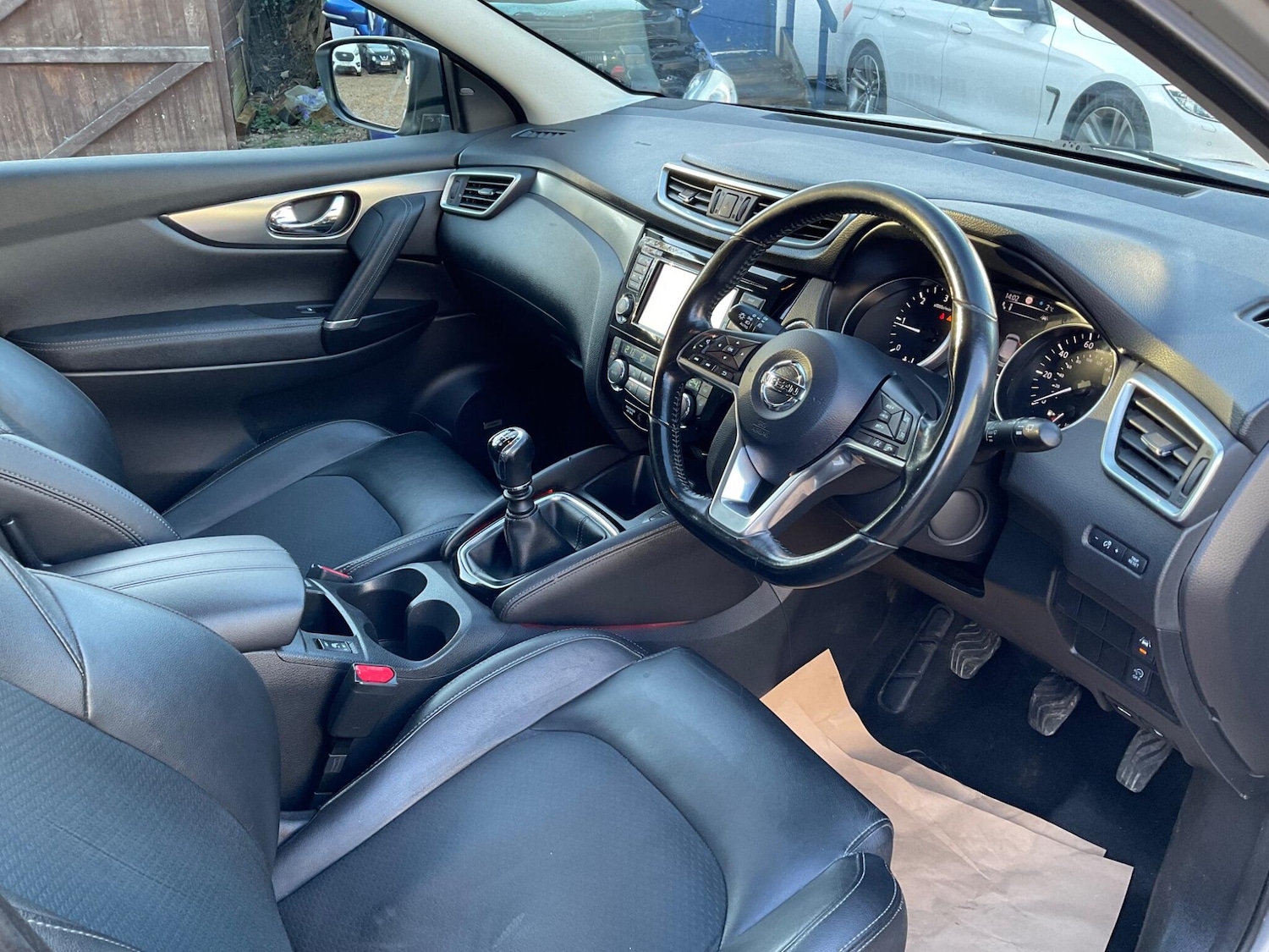 Used Nissan Qashqai 2017 for sale - 76659002: Photo 12