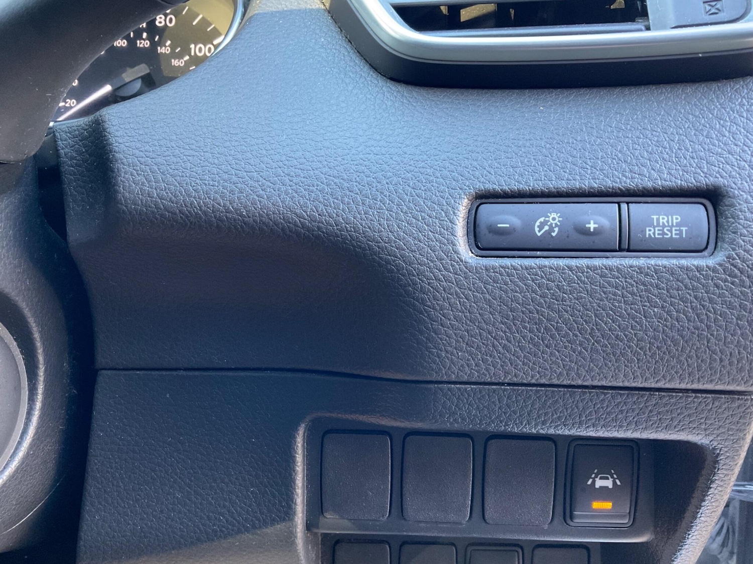 Used Nissan Qashqai 2017 for sale - 76659002: Photo 14