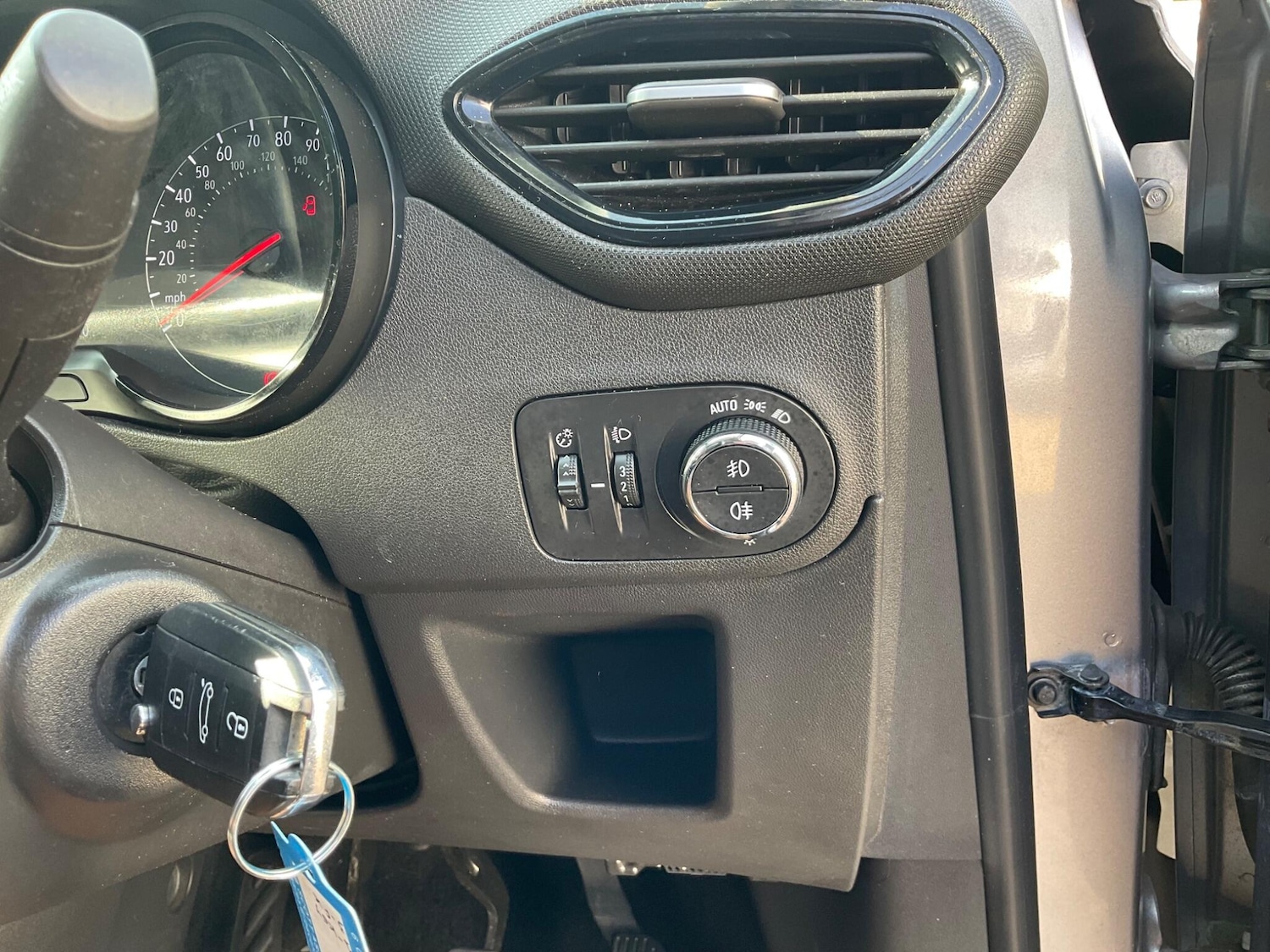 Used Vauxhall Crossland 2021 for sale - 76523271: Photo 17