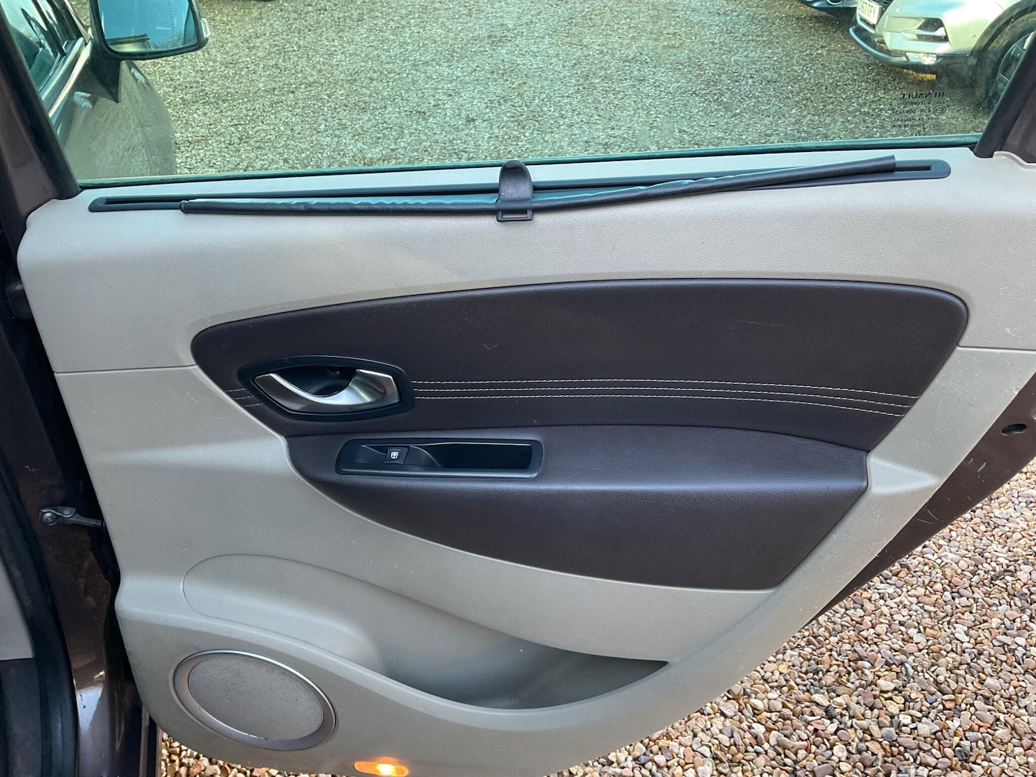 Used Renault Grand Scenic 2010 for sale - 76801146: Photo 20