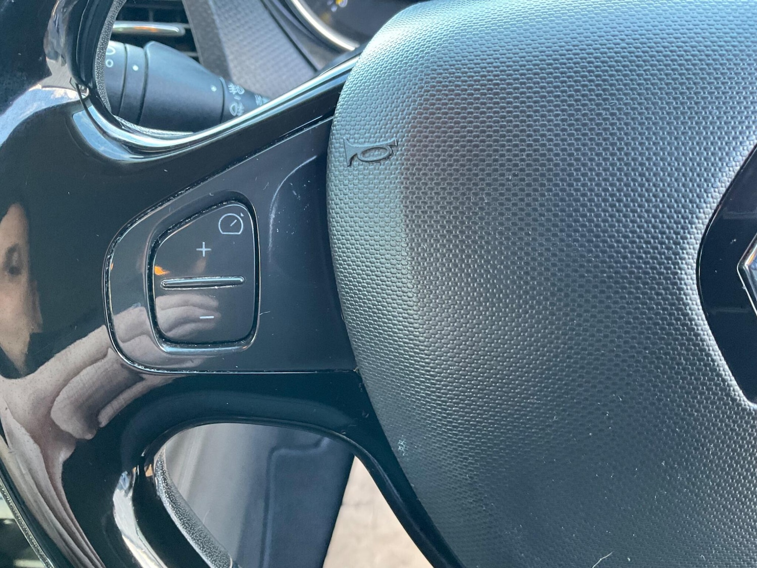 Used Renault Captur 2014 for sale - 76886210: Photo 14