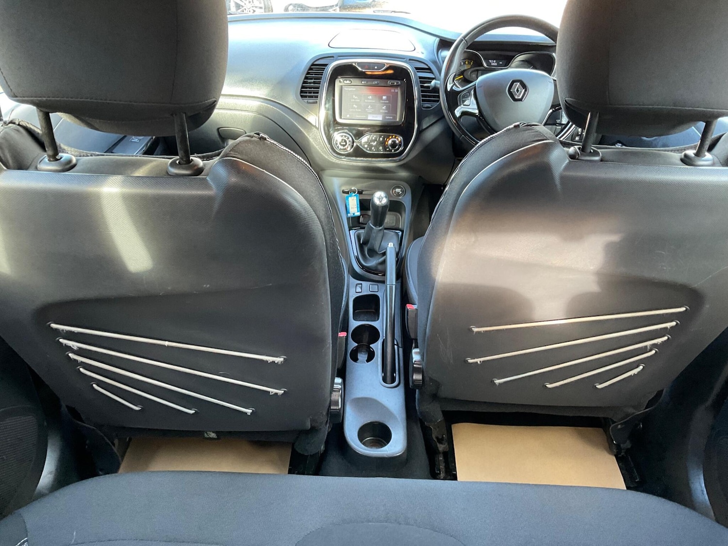 Used Renault Captur 2014 for sale - 76886210: Photo 28