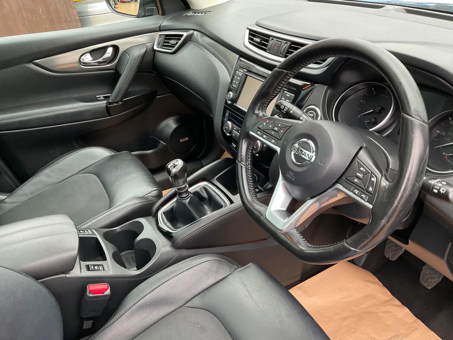 Used Nissan Qashqai 2017 for sale - 77331937: Photo 28