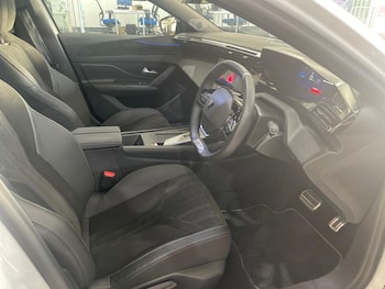 Used Peugeot 308 2025 for sale - 76557403: Photo