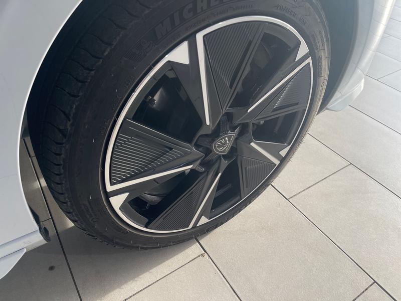 Used Peugeot 308 2025 for sale - 76557403: Photo 4