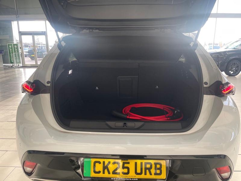 Used Peugeot 308 2025 for sale - 76557403: Photo 9