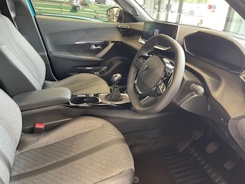 Used Peugeot 2008 2026 for sale - 78513338: Photo