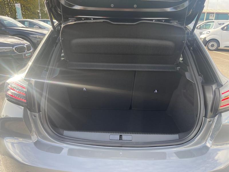 Used Peugeot 208 2025 for sale - 76756968: Photo 6