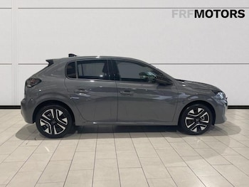 Used Peugeot 208 2025 for sale - 76756967: Photo