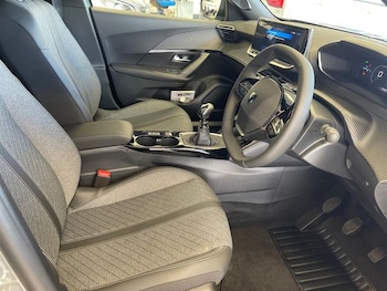 Used Peugeot 2008 2026 for sale - 78513346: Photo