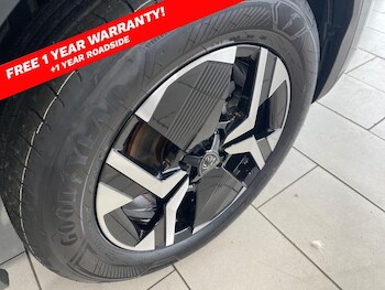 Used Peugeot 2008 2026 for sale - 77701038: Photo