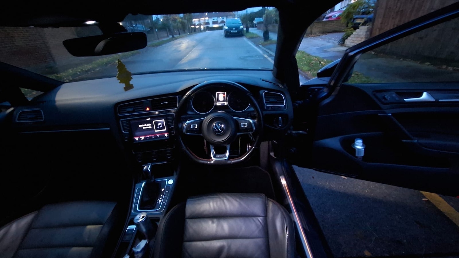 Used Volkswagen Golf 2013 for sale - 76905092: Photo 12