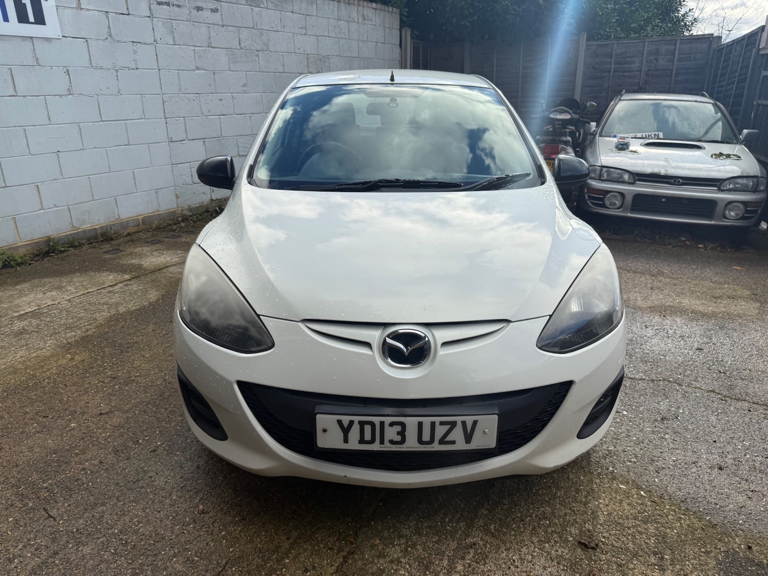 Used Mazda Mazda2 2013 for sale - 76444481: Photo 2