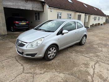 Used Vauxhall Corsa 2008 for sale - 75984933: Photo