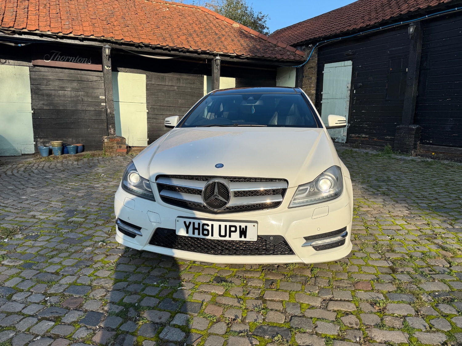 Used Mercedes-Benz C Class 2011 for sale - 76548082: Photo 1