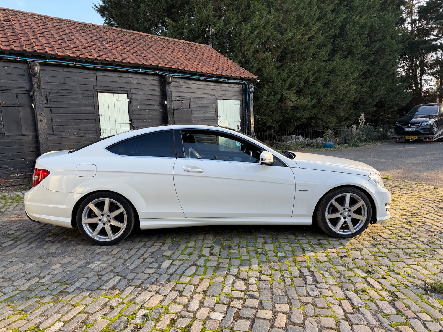 Used Mercedes-Benz C Class 2011 for sale - 76548082: Photo 12