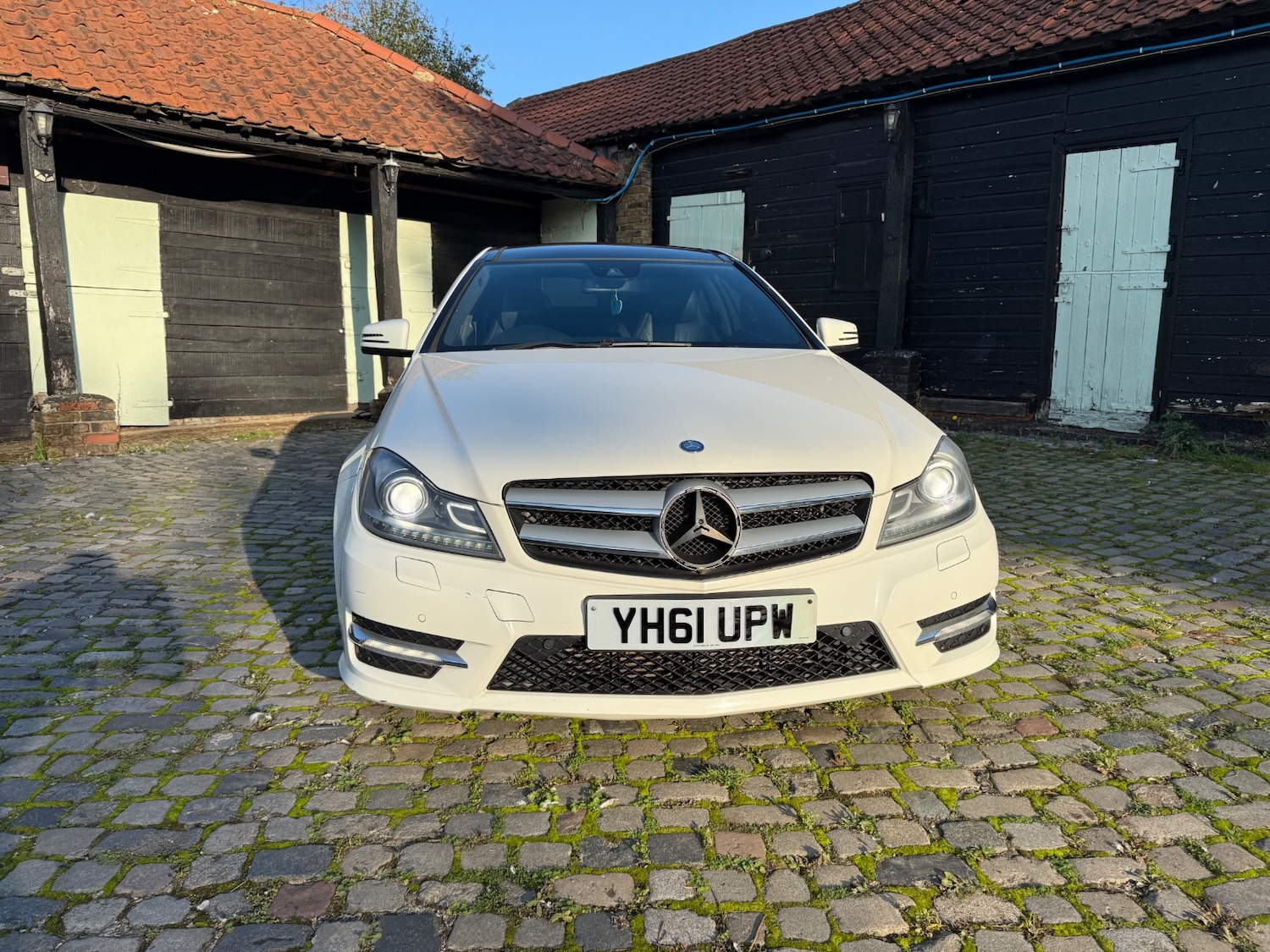 Used Mercedes-Benz C Class 2011 for sale - 76548082: Photo 4