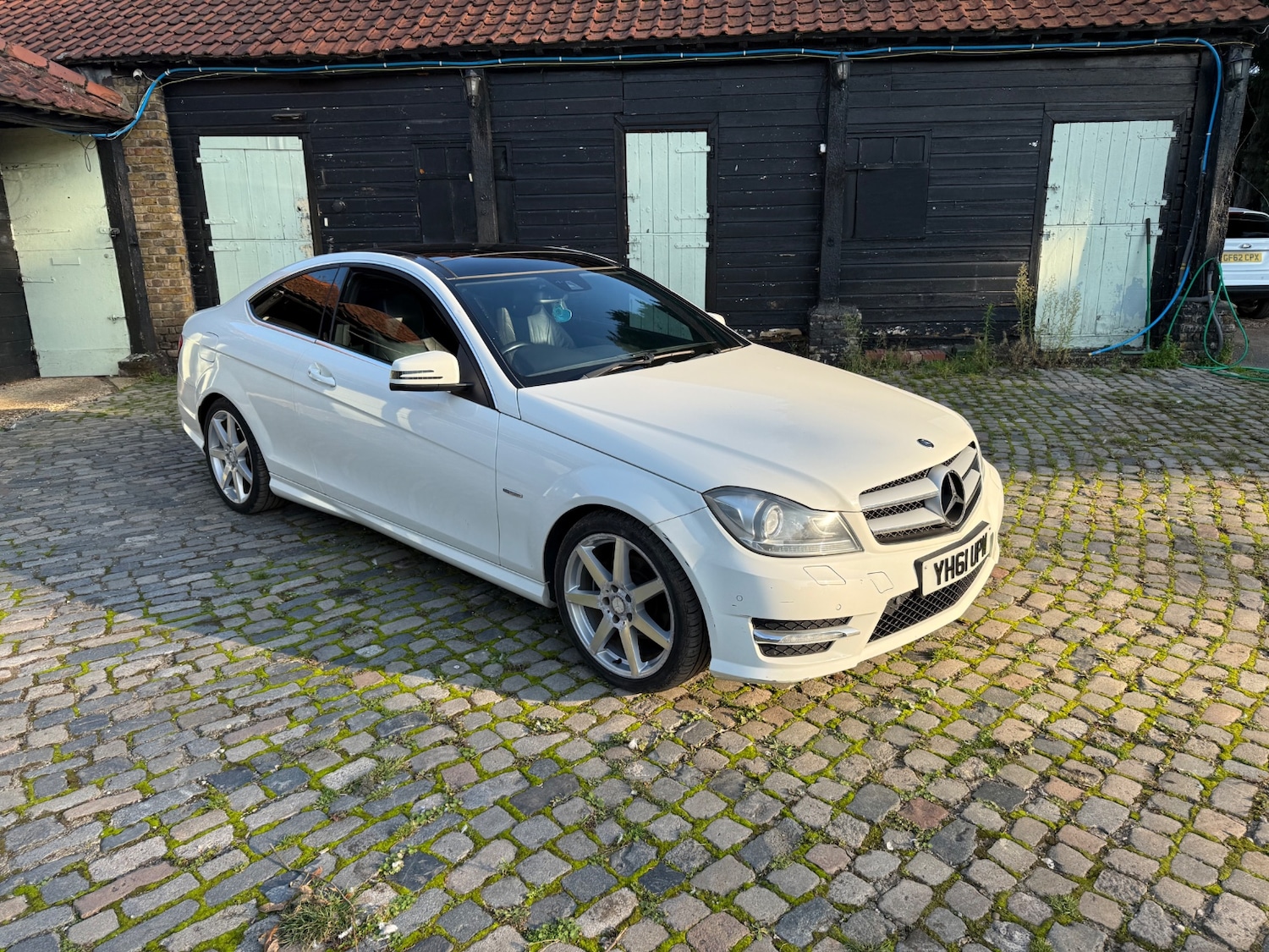 Used Mercedes-Benz C Class 2011 for sale - 76548082: Photo 5