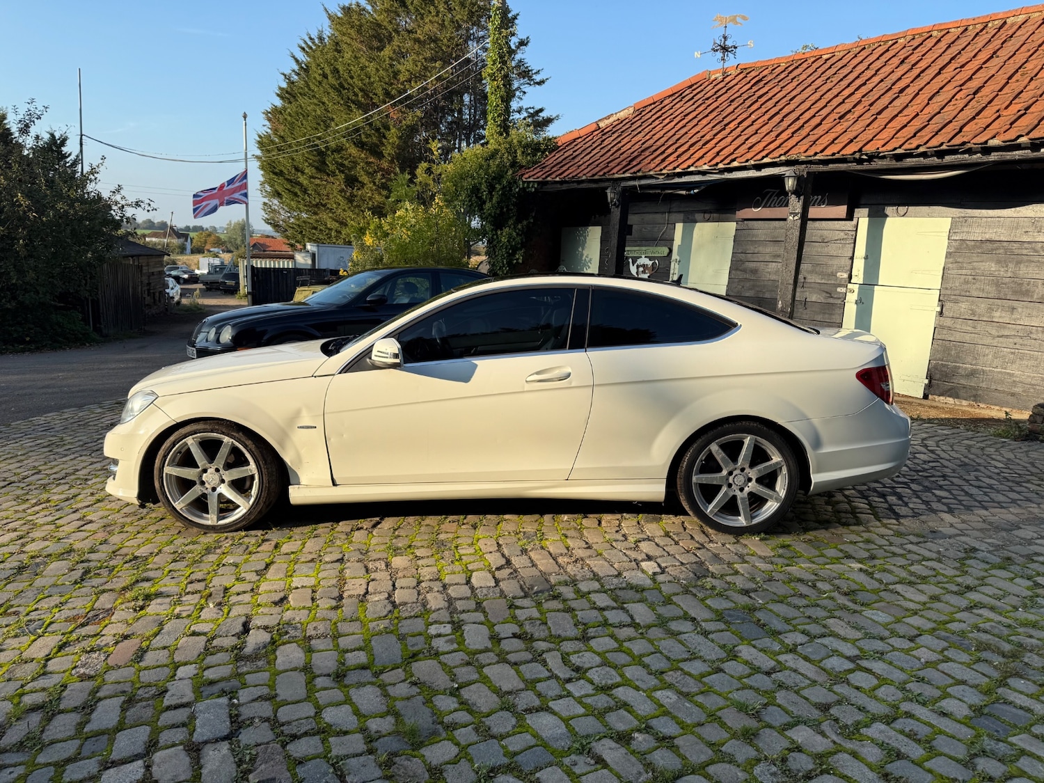 Used Mercedes-Benz C Class 2011 for sale - 76548082: Photo 6