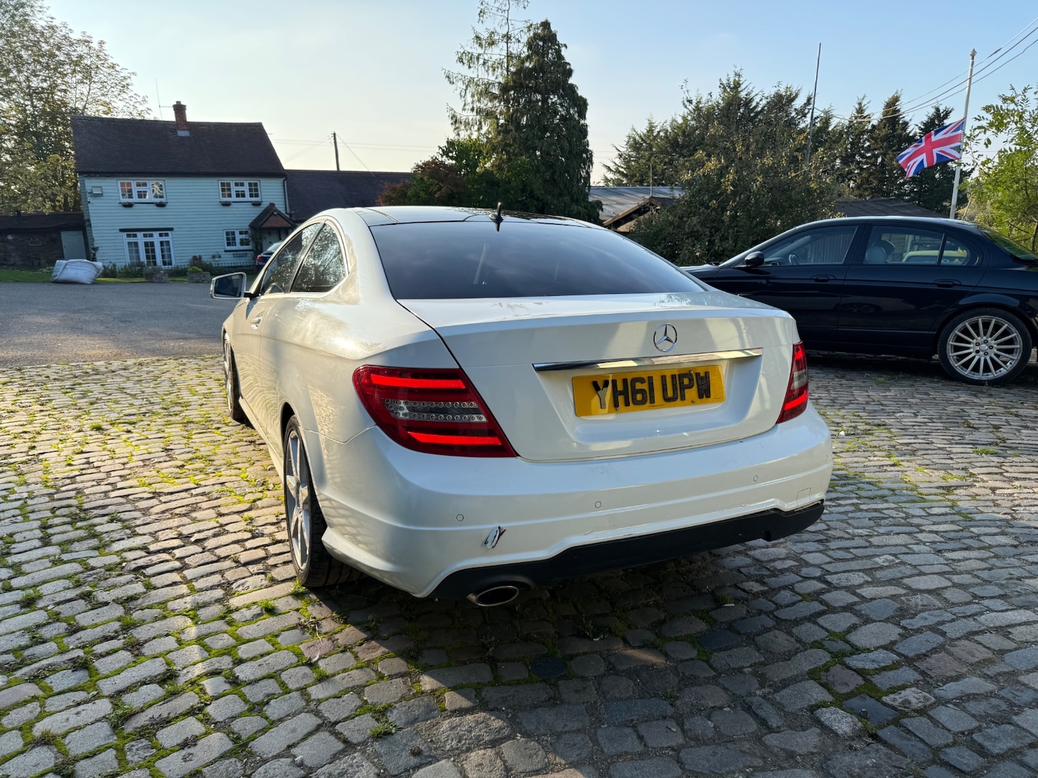 Used Mercedes-Benz C Class 2011 for sale - 76548082: Photo 8