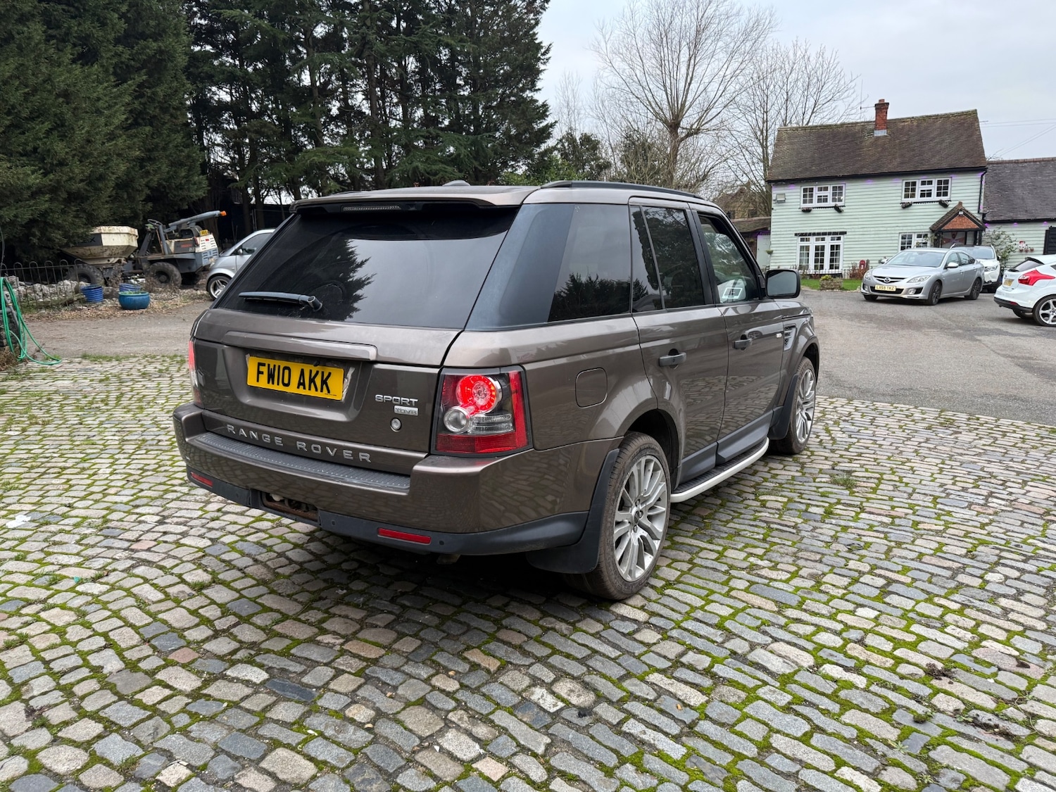 Used Land Rover Range Rover Sport 2010 for sale - 77129265: Photo 11