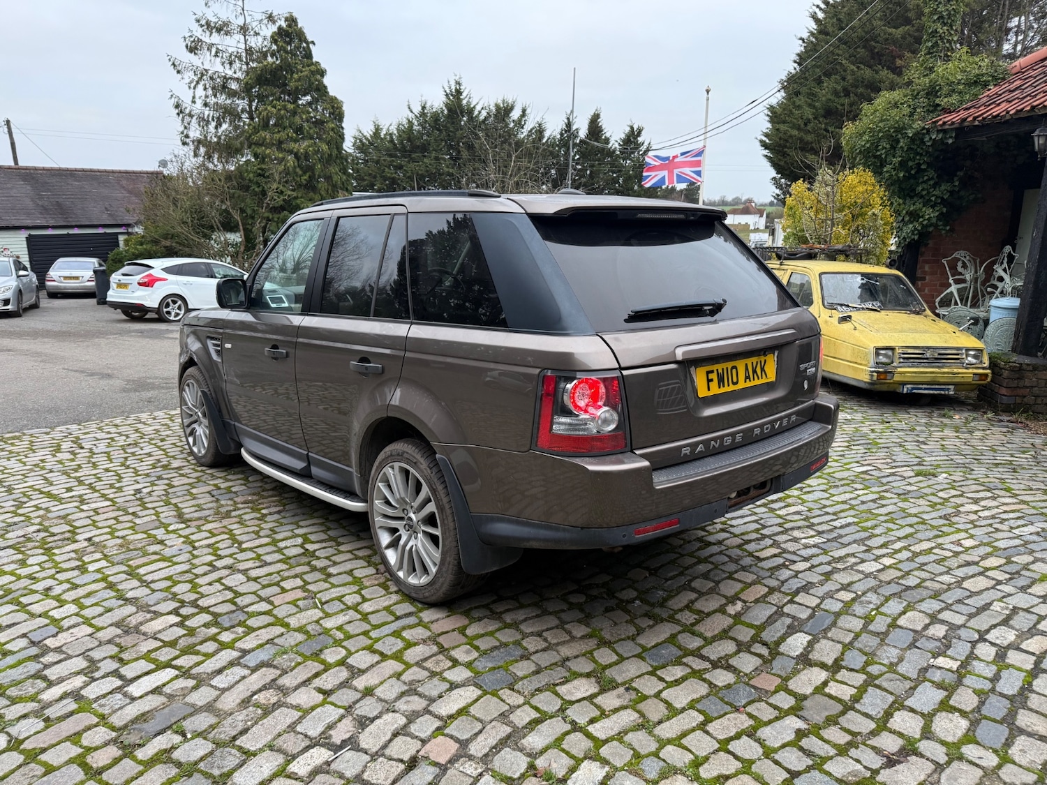 Used Land Rover Range Rover Sport 2010 for sale - 77129265: Photo 7