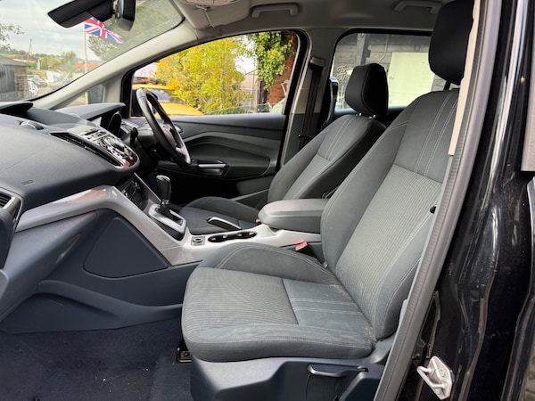 Used Ford Grand C-Max 2011 for sale - 76222489: Photo 17