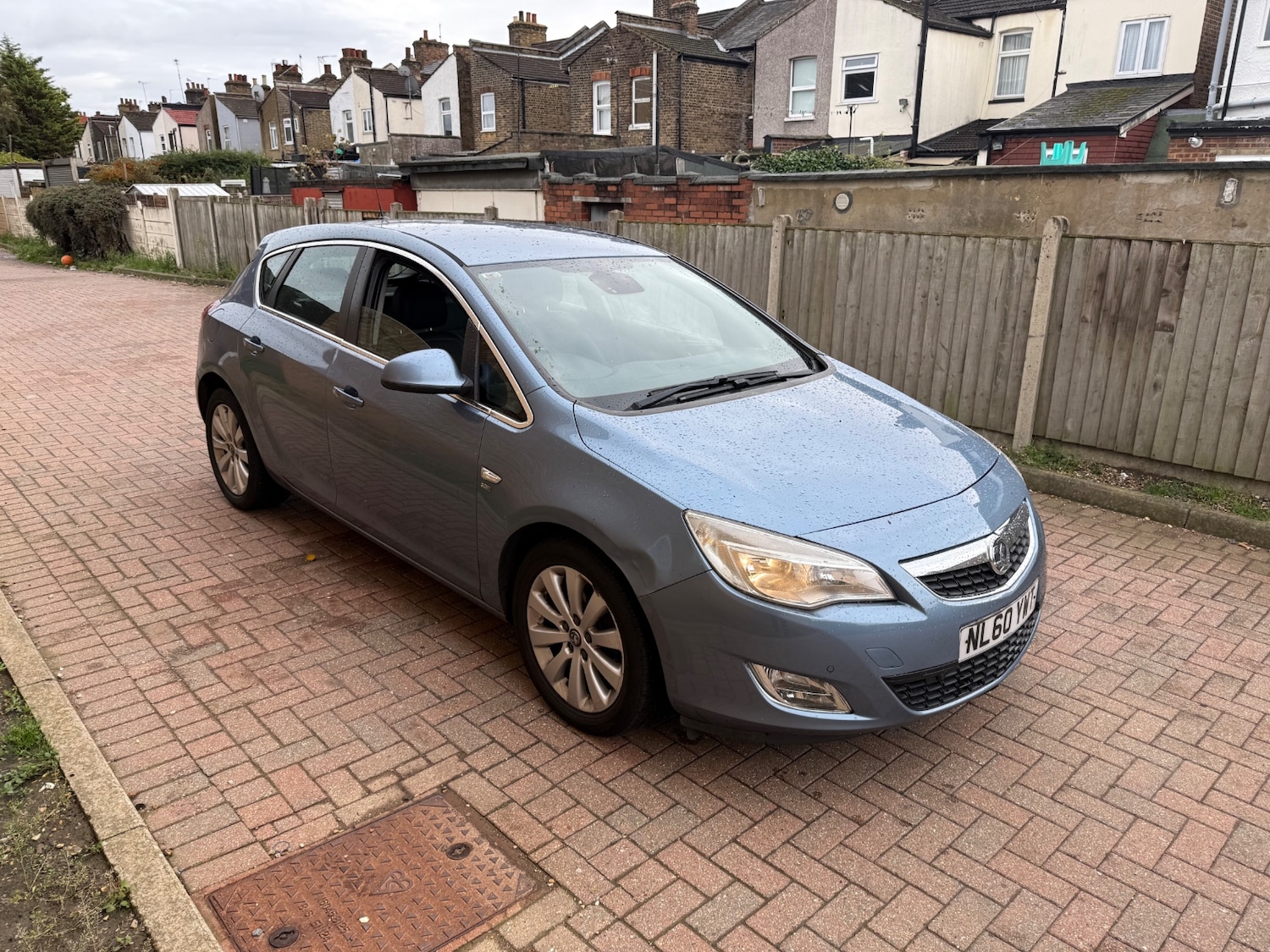 Used Vauxhall Astra 2010 for sale - 76379070: Photo 5