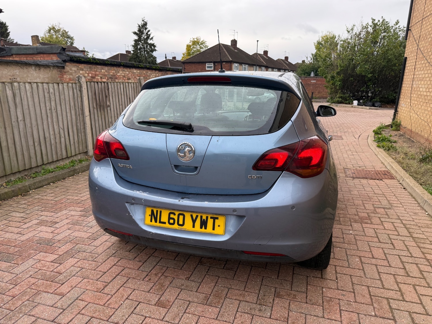 Used Vauxhall Astra 2010 for sale - 76379070: Photo 9