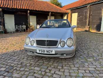 2001 (Y) - 320 Avantgarde 2dr Tip Auto