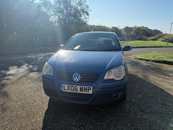Used Volkswagen Polo 2006 for sale - 76113624: Photo