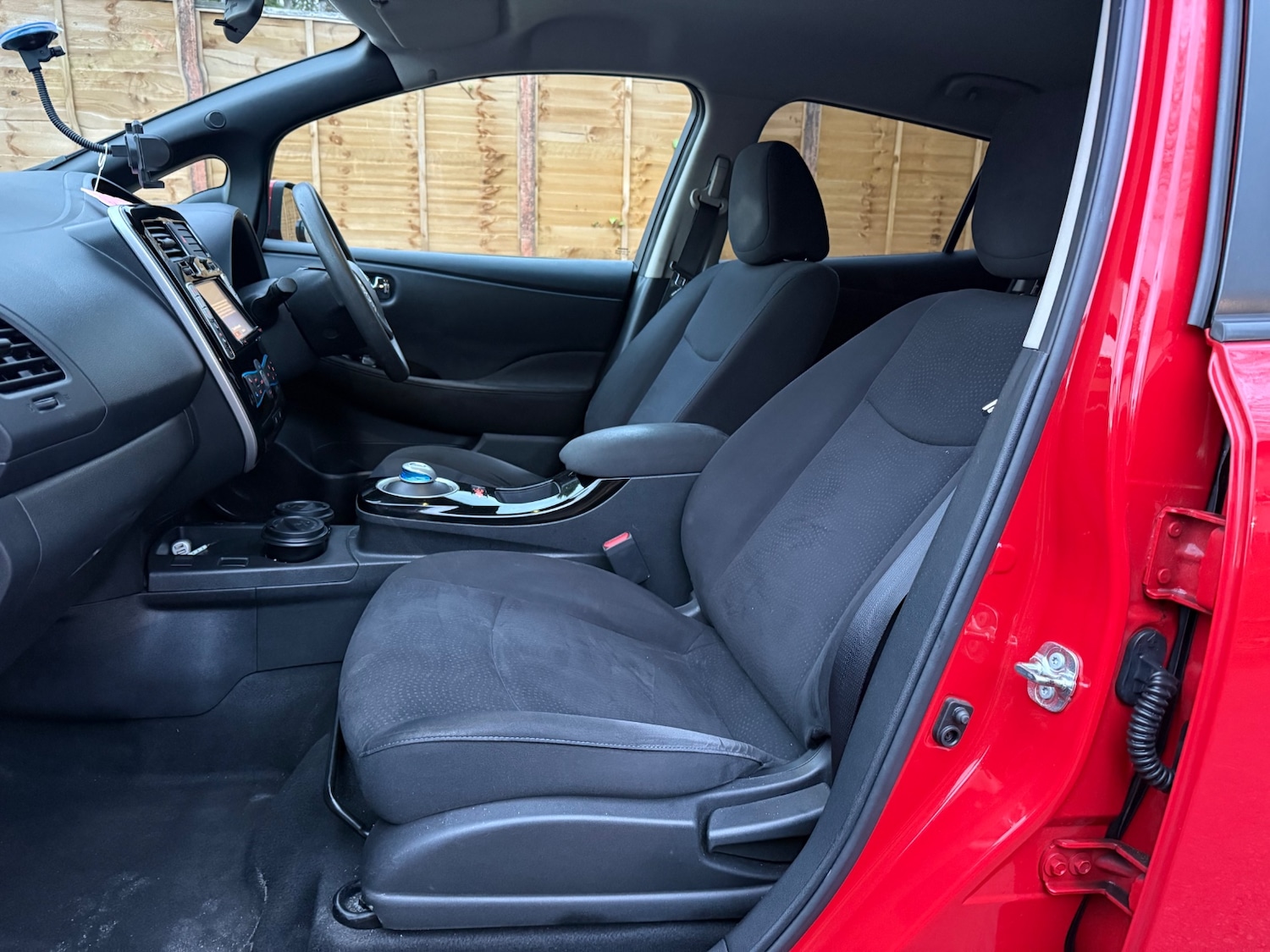 Used Nissan Leaf 2016 for sale - 76528127: Photo 17