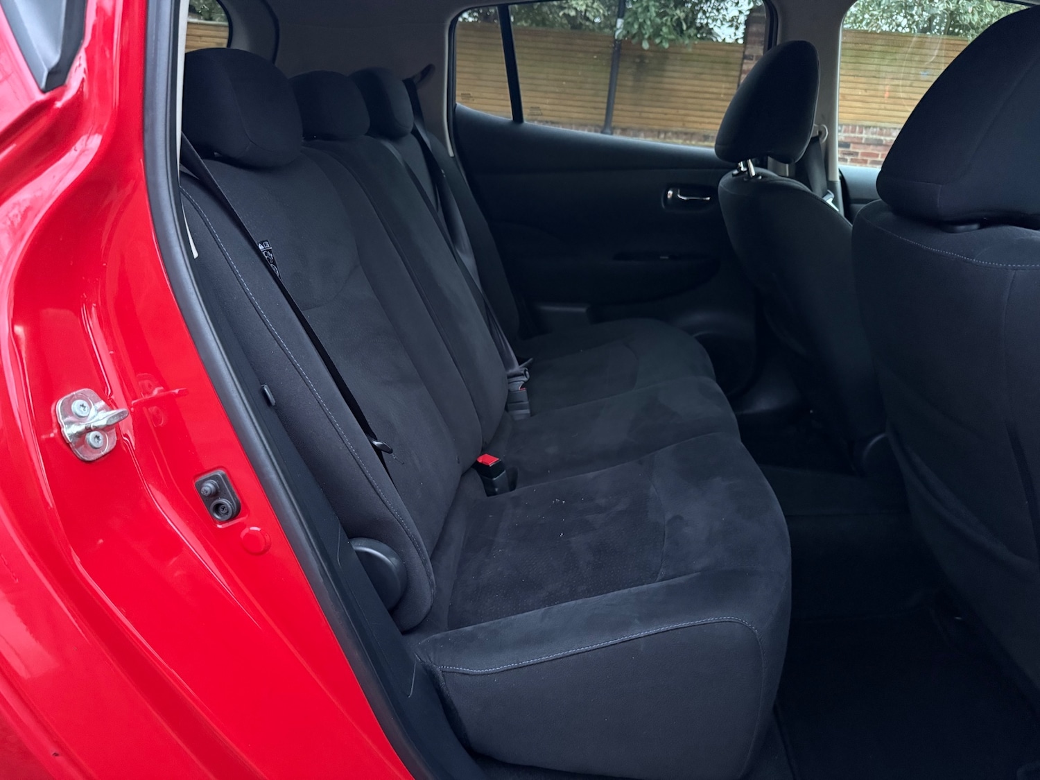 Used Nissan Leaf 2016 for sale - 76528127: Photo 18