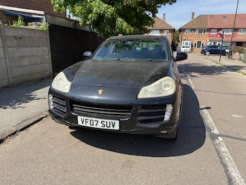 Used Porsche Cayenne 2007 for sale - 75556286: Photo