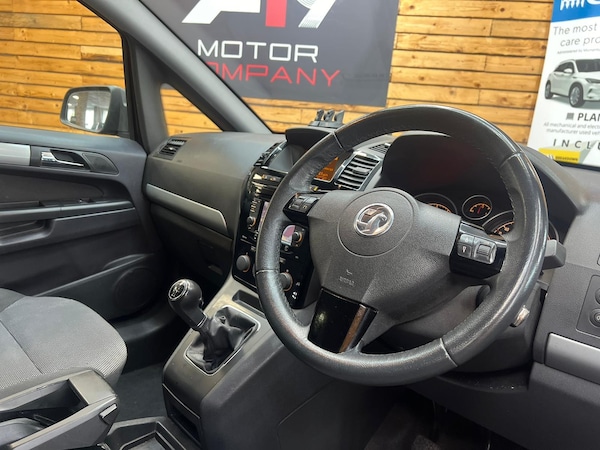 Used Vauxhall Zafira 2013 for sale - 76093327: Photo 3