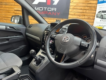 Used Vauxhall Zafira 2013 for sale - 76093327: Photo 3
