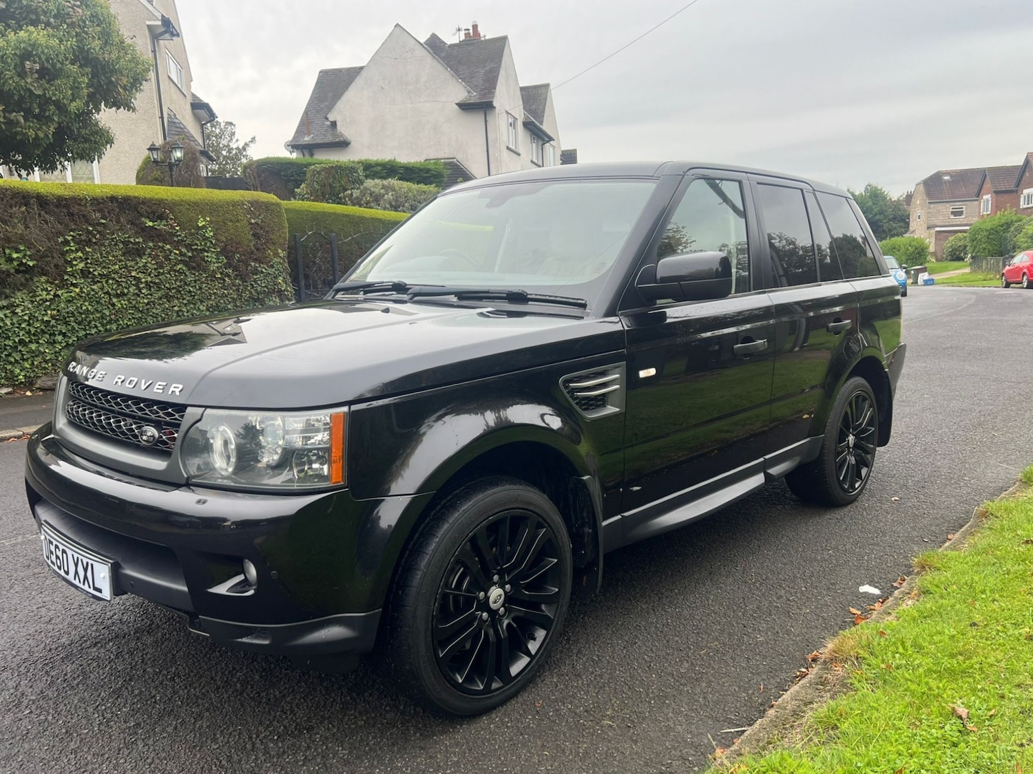 Used Land Rover Range Rover Sport 2010 for sale - 76170536: Photo 3