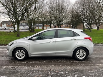 Used Hyundai i30 2014 for sale - 77188970: Photo