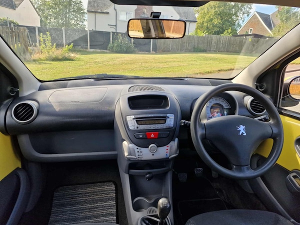 Used Peugeot 107 2010 for sale - 76127678: Photo 10