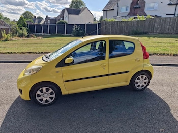 Used Peugeot 107 2010 for sale - 76127678: Photo 4