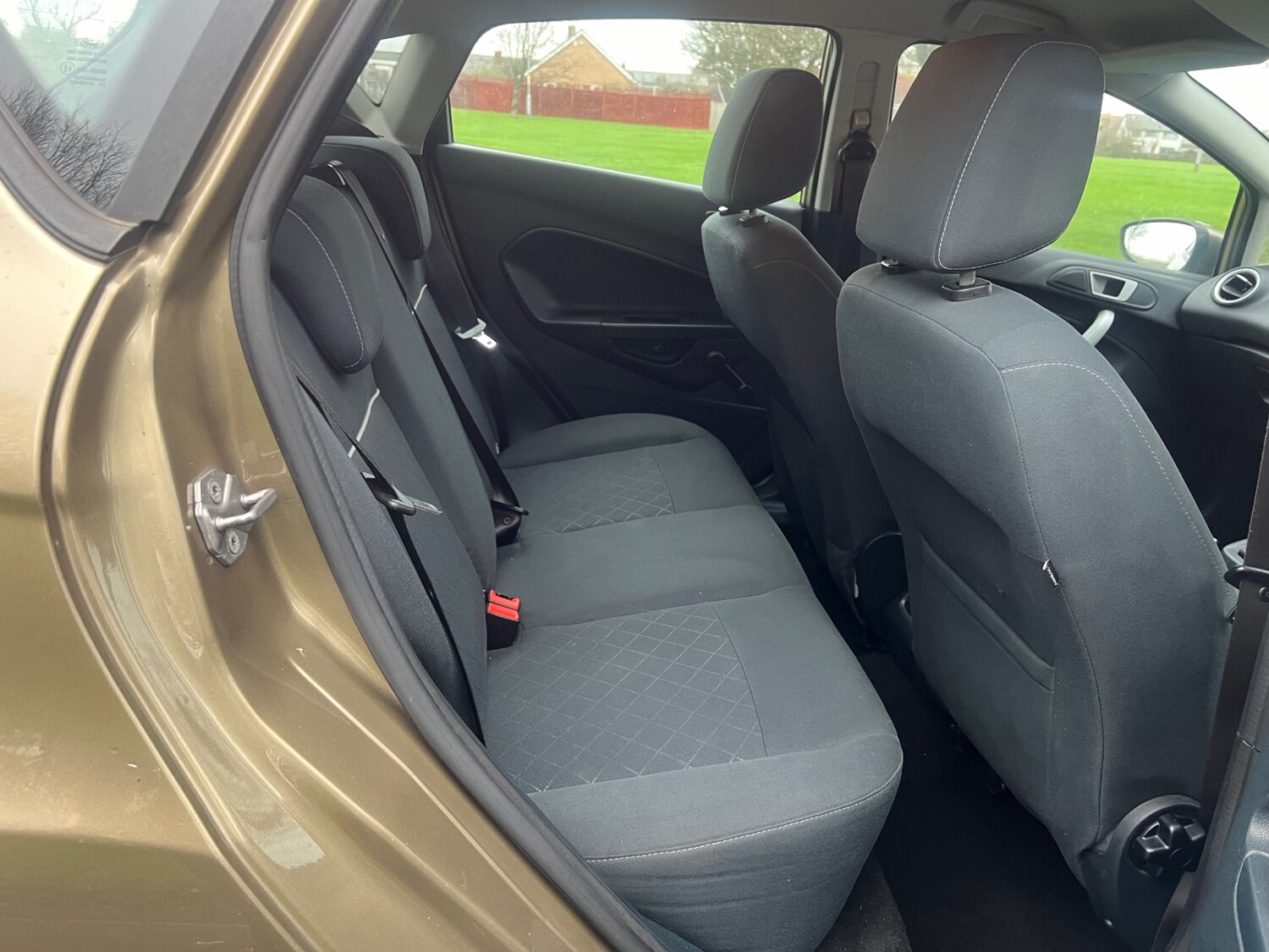 Used Ford Fiesta 2012 for sale - 77189062: Photo 6