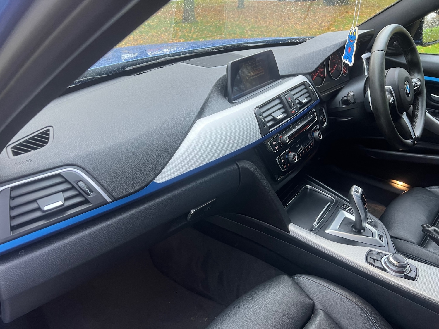 Used BMW 3 Series 2017 for sale - 76525877: Photo 11