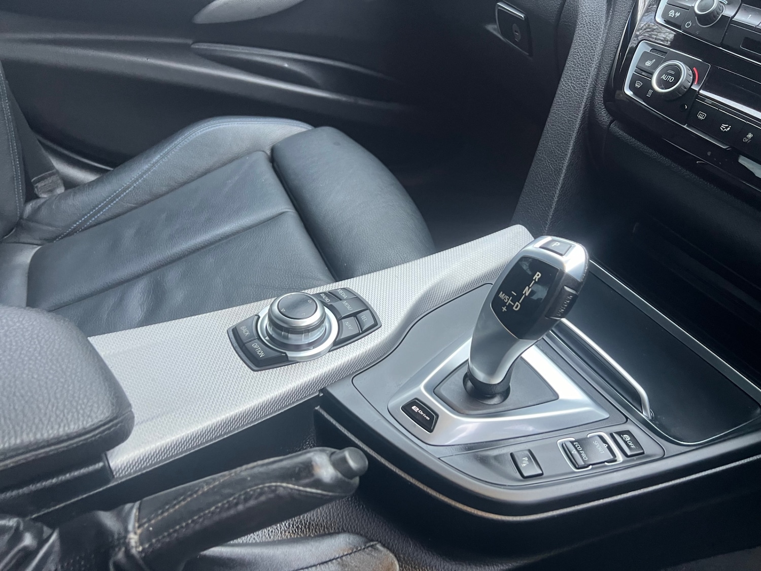 Used BMW 3 Series 2017 for sale - 76525877: Photo 9