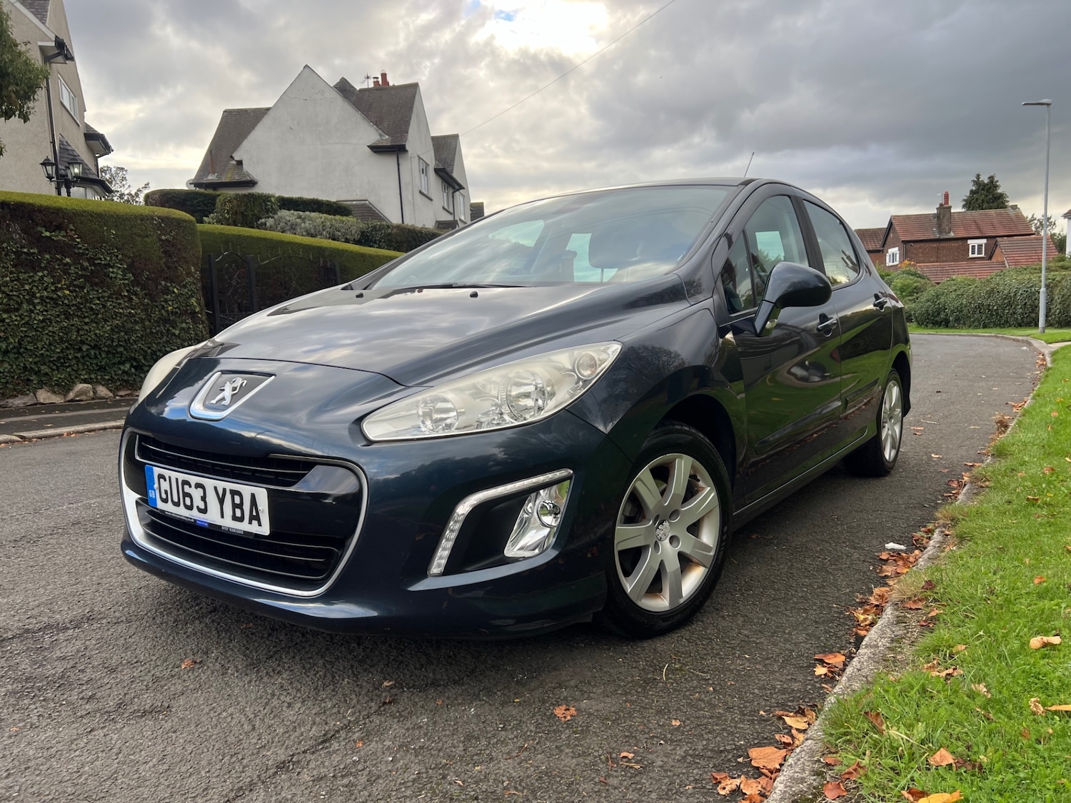 Used Peugeot 308 2013 for sale - 76528674: Photo 18