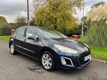 Used Peugeot 308 2013 for sale - 76528674: Photo