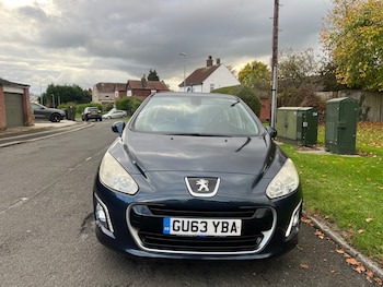 Used Peugeot 308 2013 for sale - 76528674: Photo