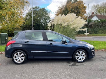 Used Peugeot 308 2013 for sale - 76528674: Photo